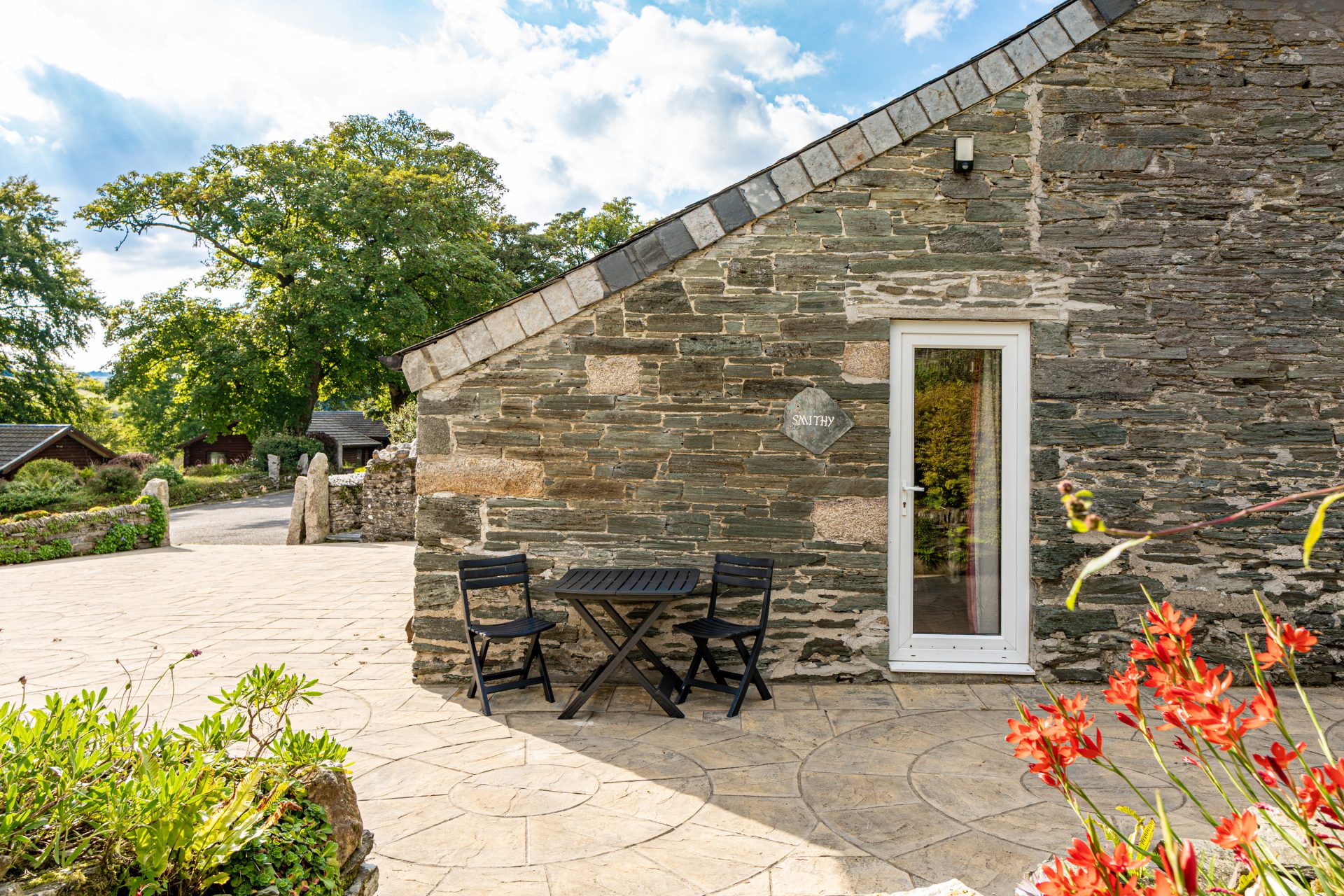 Smithy Cottage | 1 Bedroom | Sleeps 2 | From £80 per night | Pets